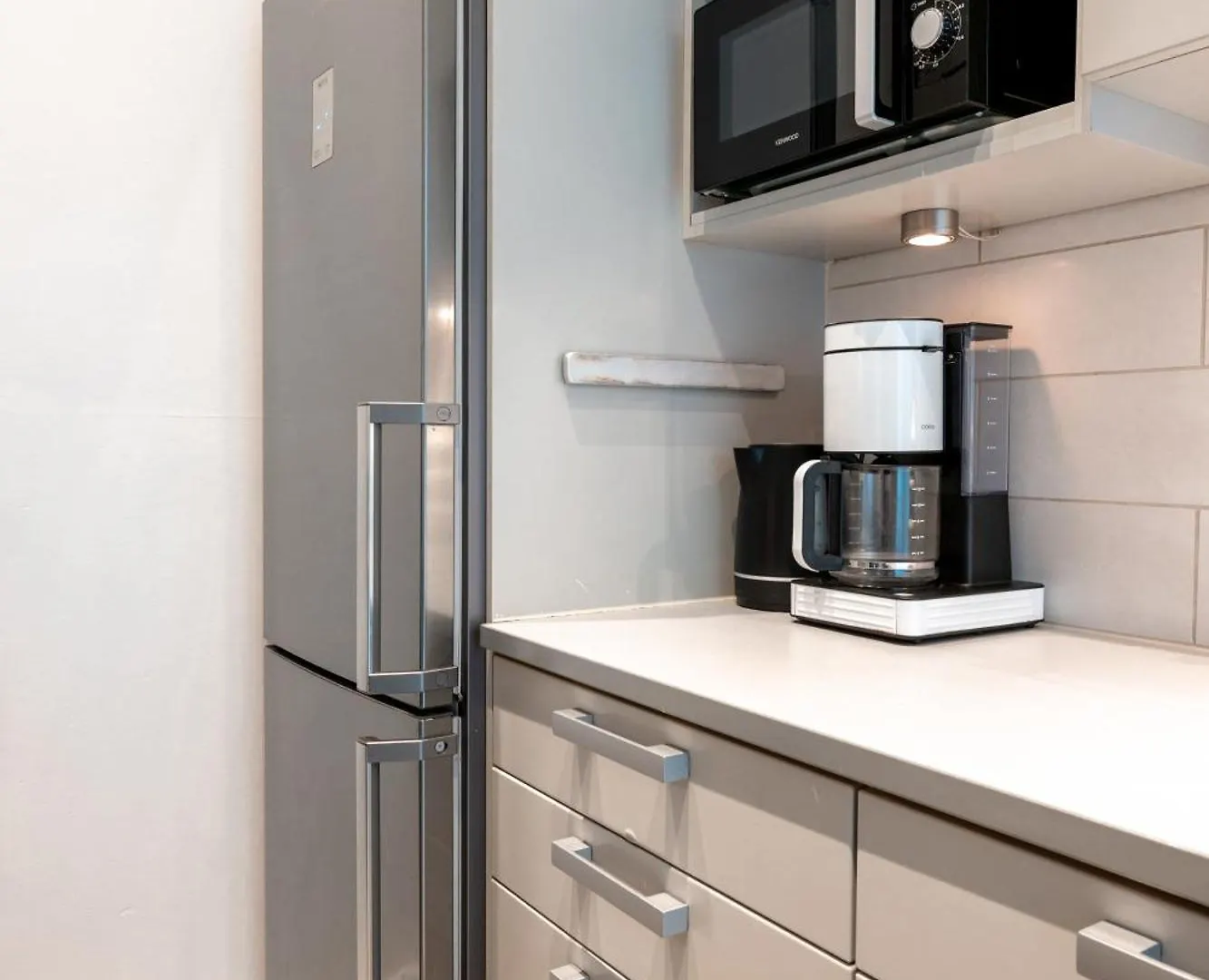 2Ndhomes Large 5 Room Apartment By The Esplanade Park Helsinki 0*,  Finland
