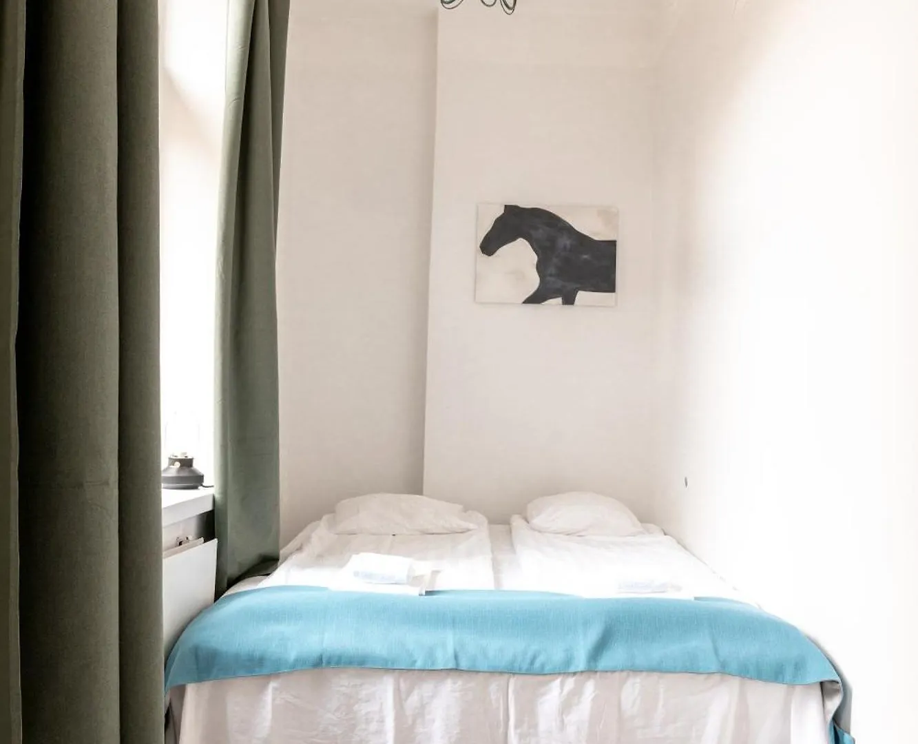 2Ndhomes Large 5 Room Apartment By The Esplanade Park Helsinki