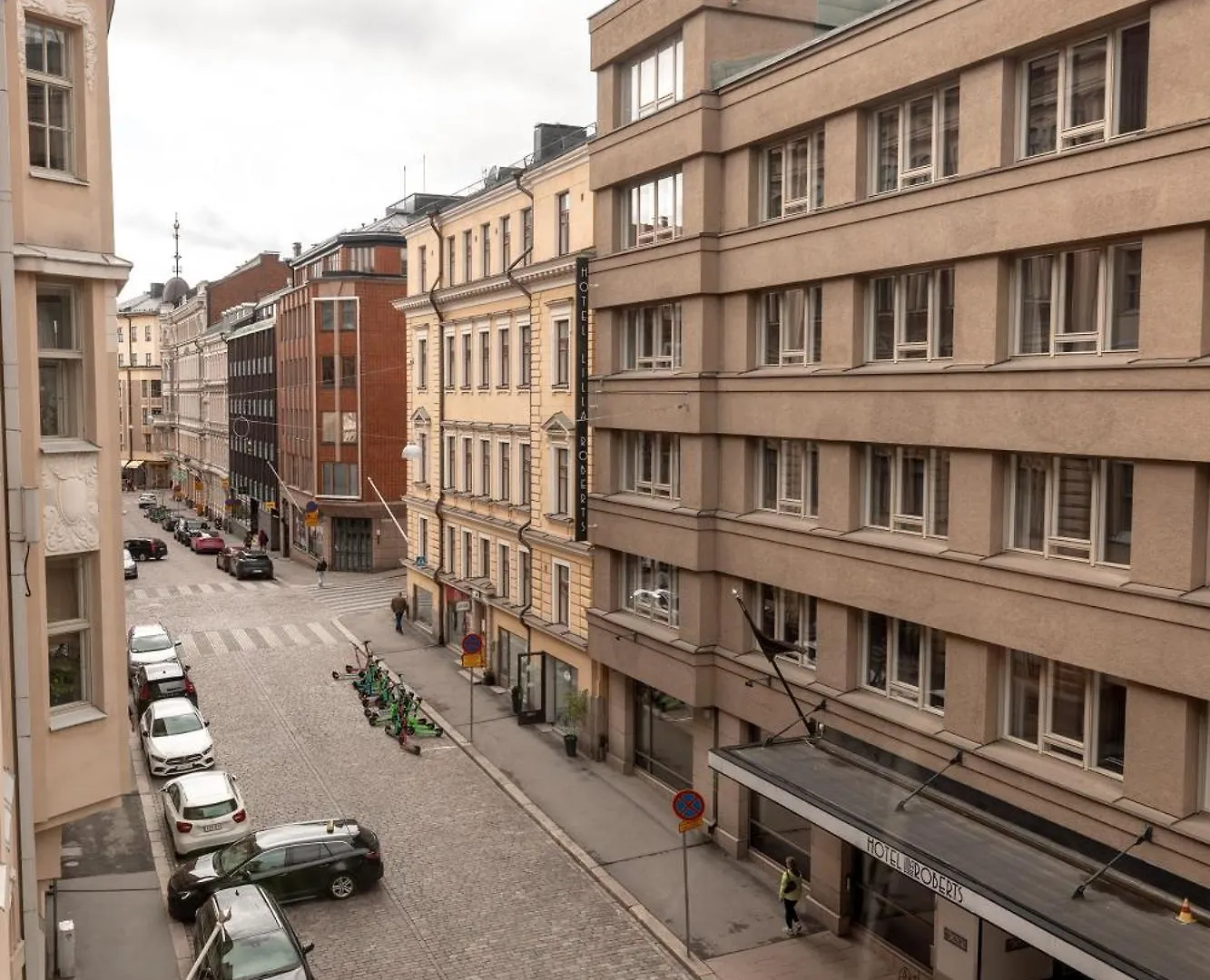 2Ndhomes Large 5 Room Apartment By The Esplanade Park Helsinki Finland